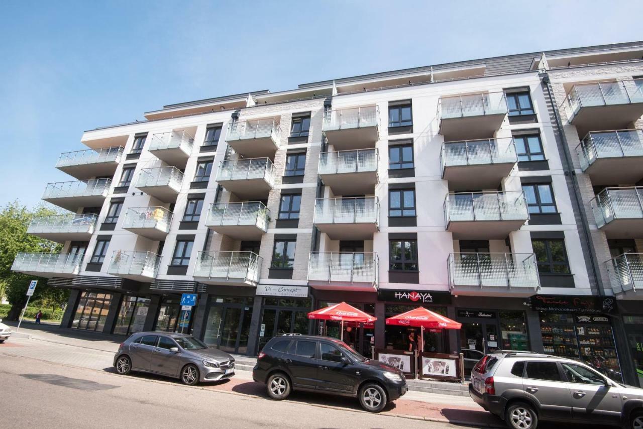 Lato Apartament Solna 11C Z Garazem โควอบเซก ภายนอก รูปภาพ