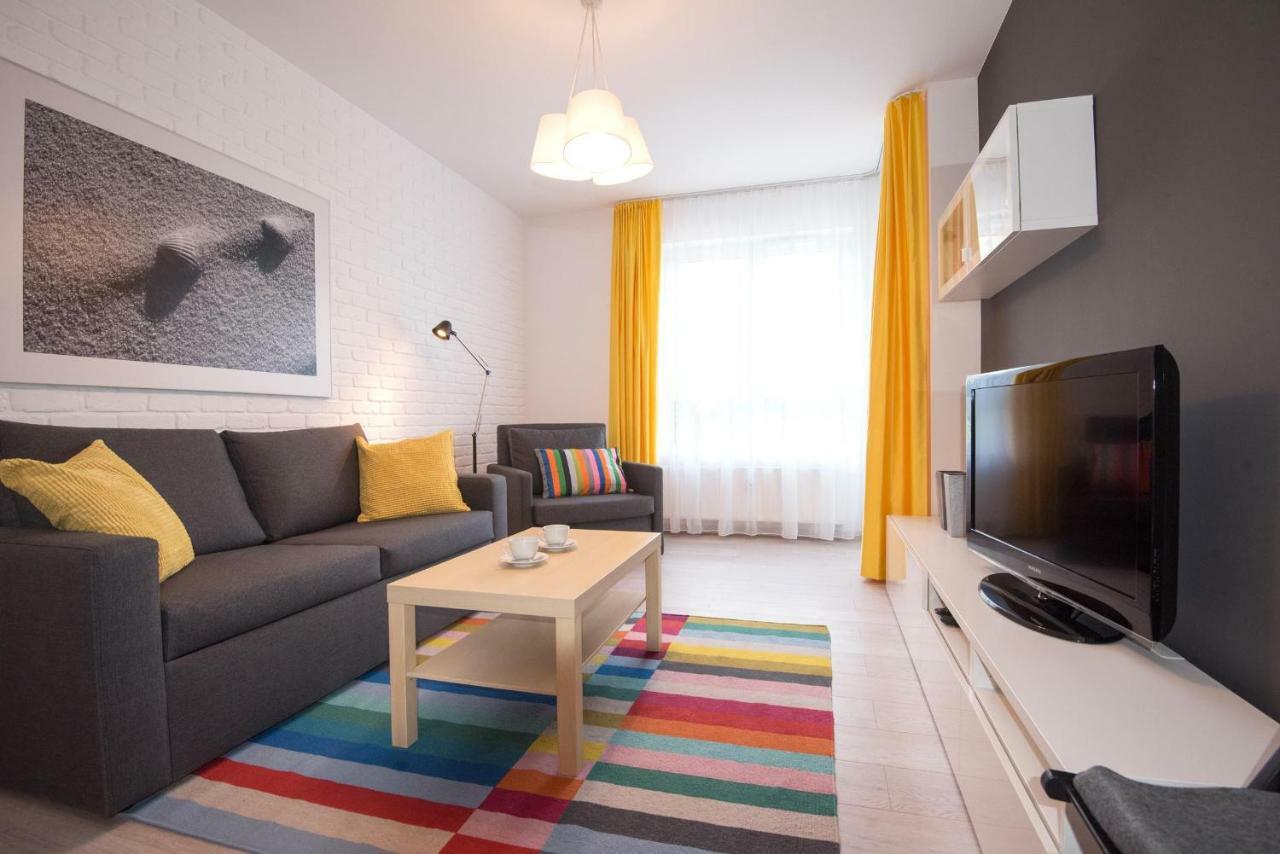 Lato Apartament Solna 11C Z Garazem Apartment โควอบเซก ภายนอก รูปภาพ